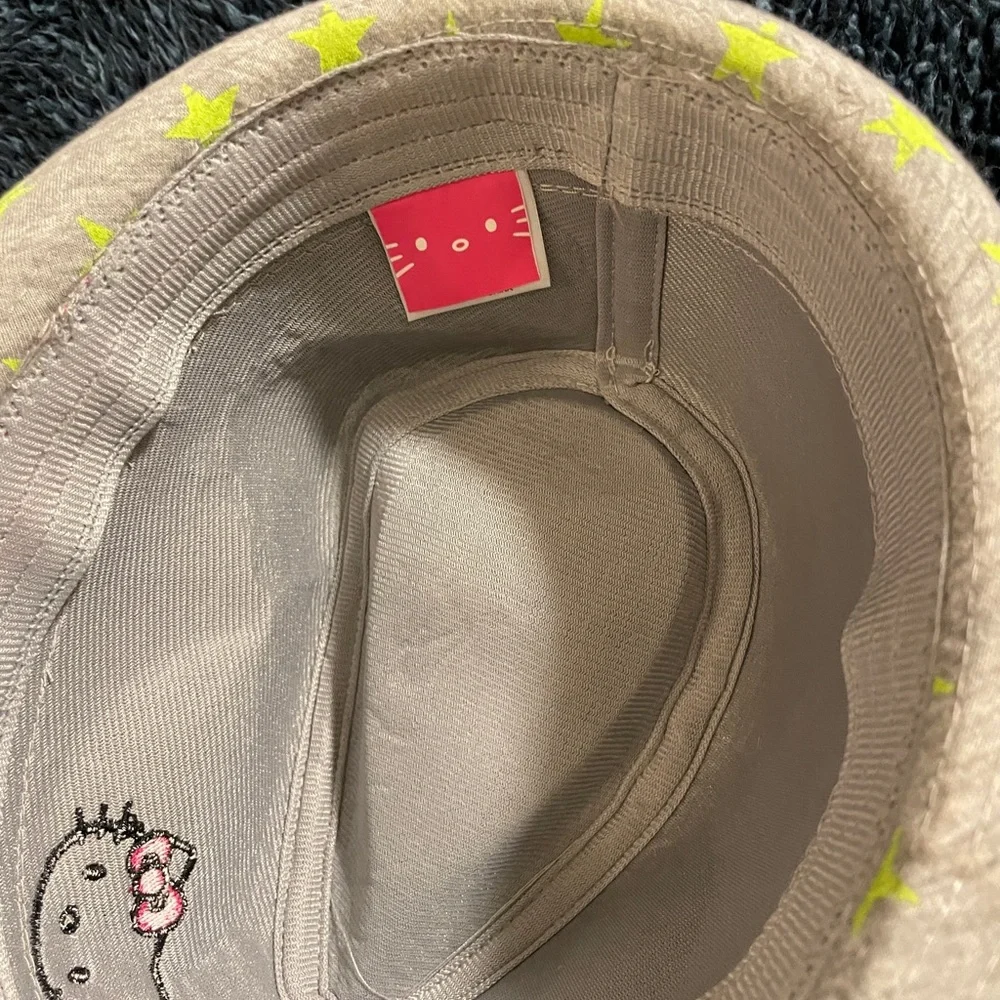 Hello Kitty Star Print Girls Fedora Hat – Kids Size